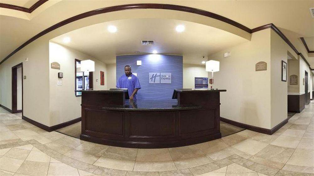 Holiday Inn Express Hotel & Suites Marshall By Ihg Dış mekan fotoğraf